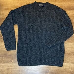 Structure Men’s Small LambsWool Blend Dark Gray Ribbed V Neck Sweater